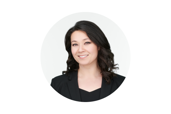 professional photo of Janell Zuckerman